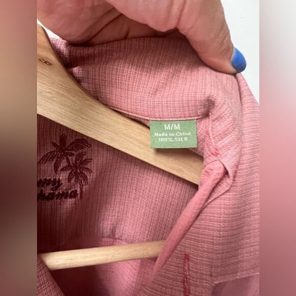 Tommy Bahama 100% silk men’s Summer Shirt size M Sleeve Button Down Hawaii - Picture 5 of 14